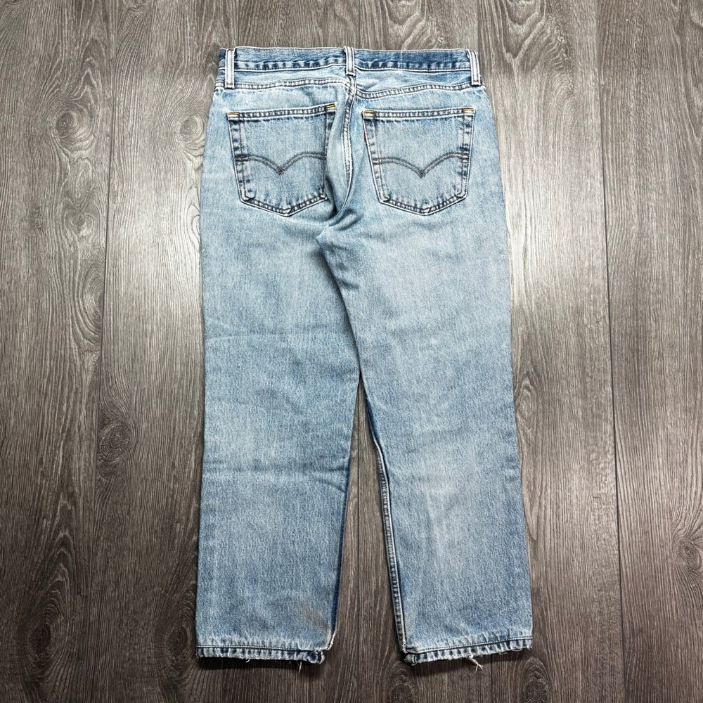 Levis Straight Leg 31 x 28 Light Wash Distressed Blue Denim Jeans Zip Fly Y2k